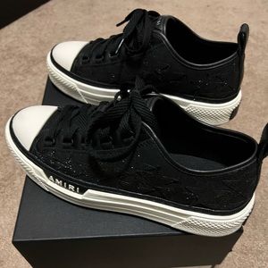 Black men’s Amiri sneaker